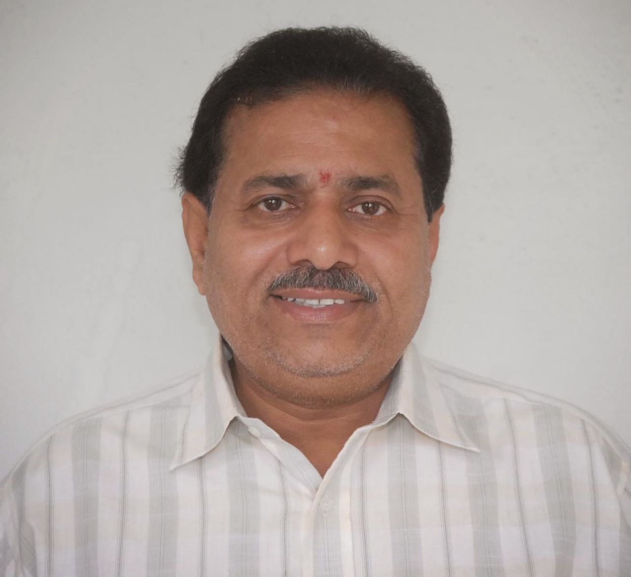 Dr. Samudrala Venugopala Chary, Member
